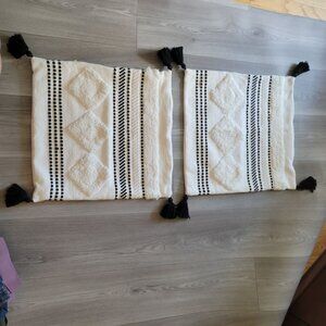 Bluepage Set Of 2 Boho Throw Pillow Covers With Black Tassels 18" X 18"